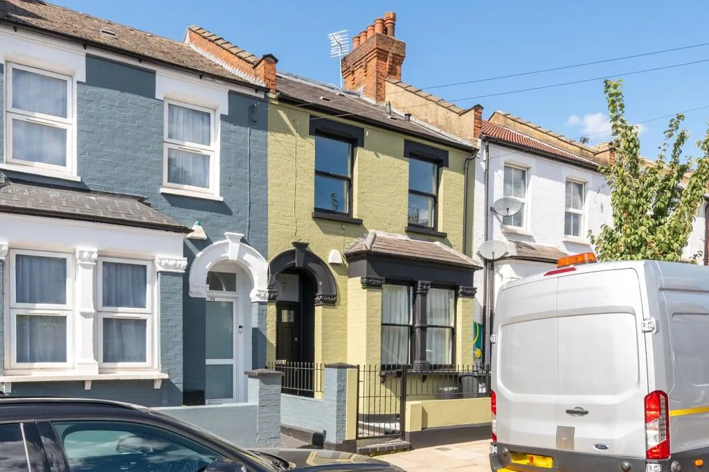 4 bedroom house for rent