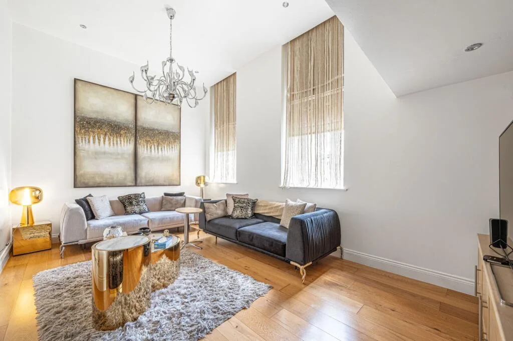 3 bedroom flat for rent