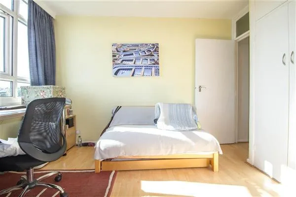 3 bedroom end of terrace house for rent
