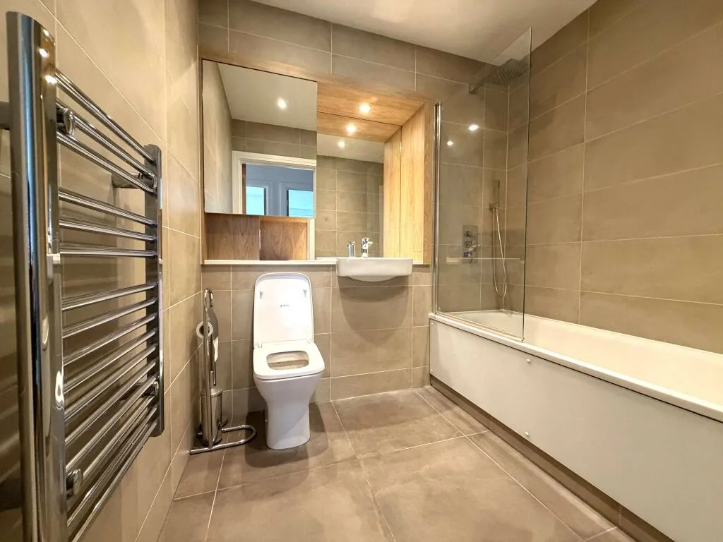 3 bedroom apartment for rent