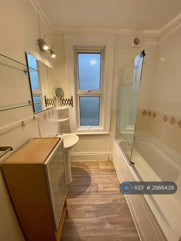 1 bedroom flat for rent