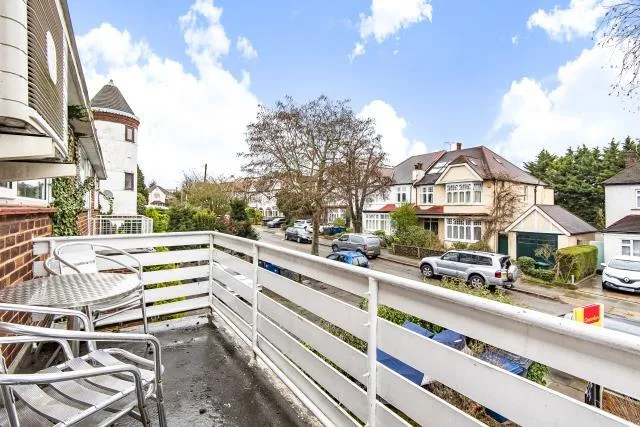 2 bedroom flat for rent