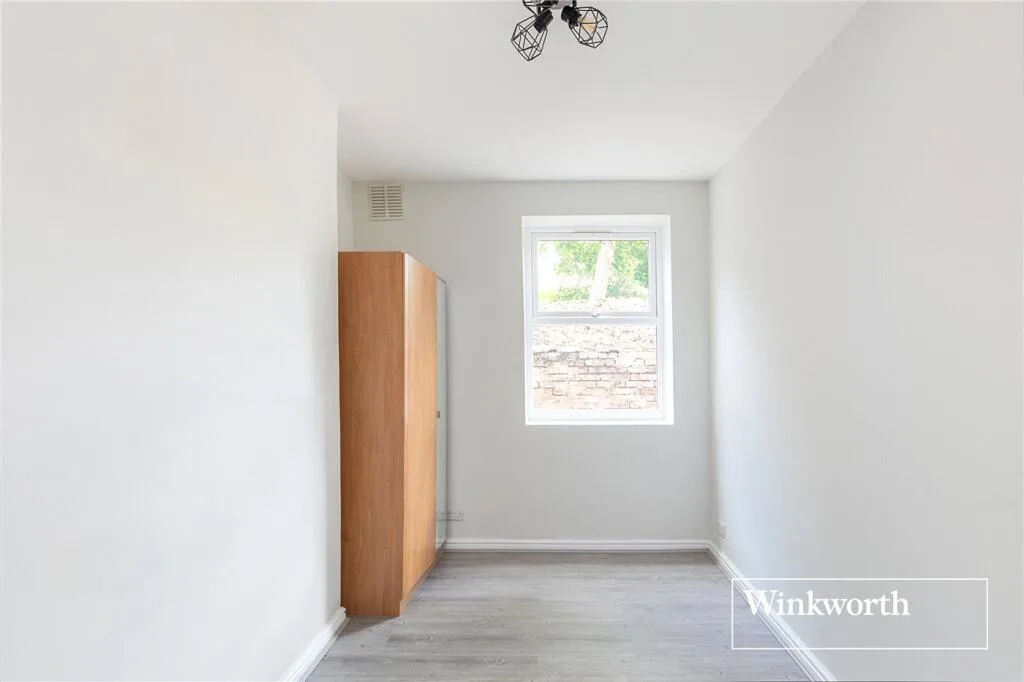 2 bedroom maisonette for rent