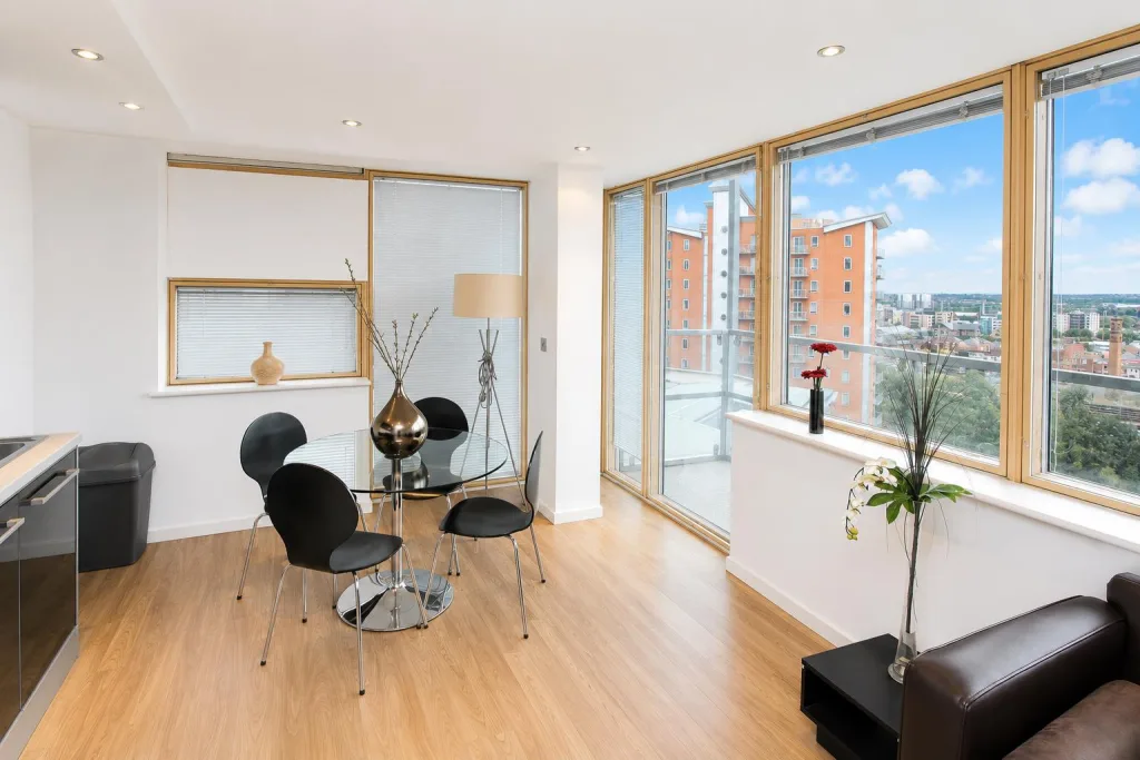 2 bedroom flat for rent