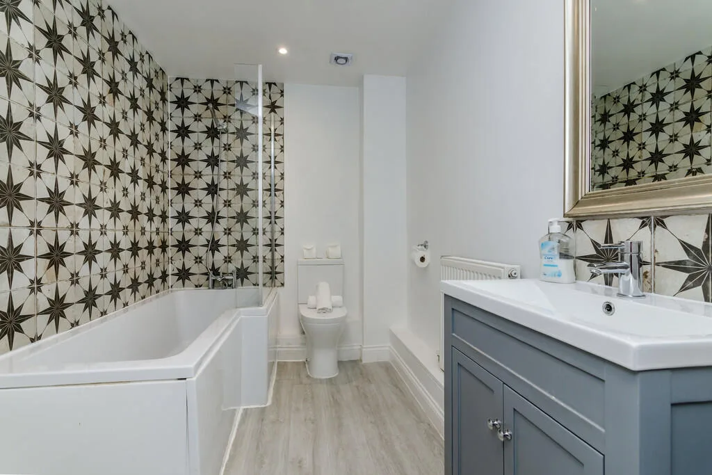 3 bedroom apartment for rent
