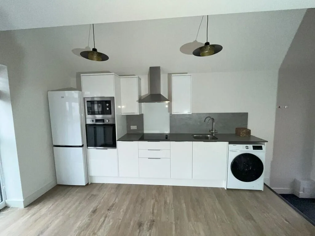 1 bedroom maisonette for rent
