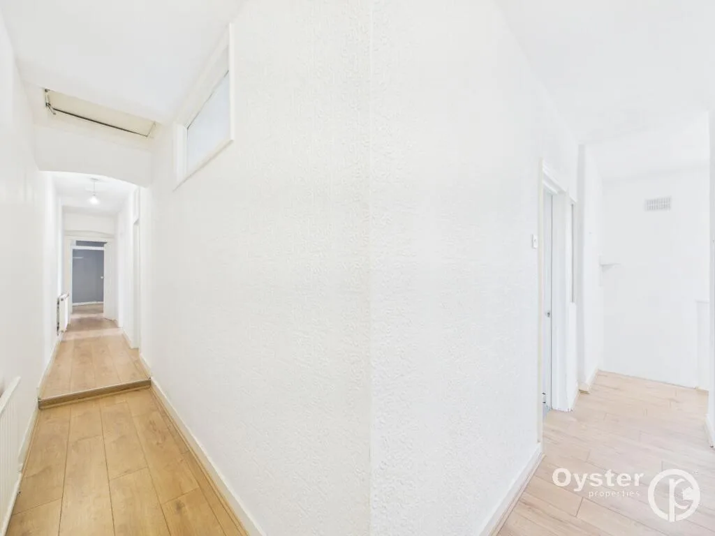 3 bedroom maisonette for rent