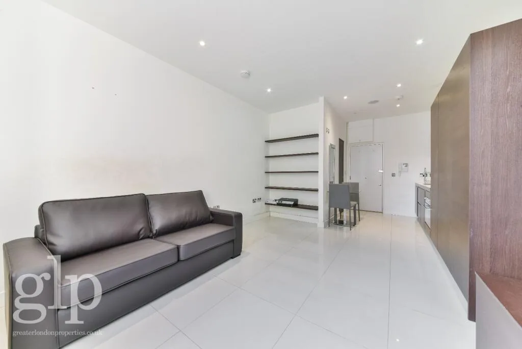 Studio apartment for rent