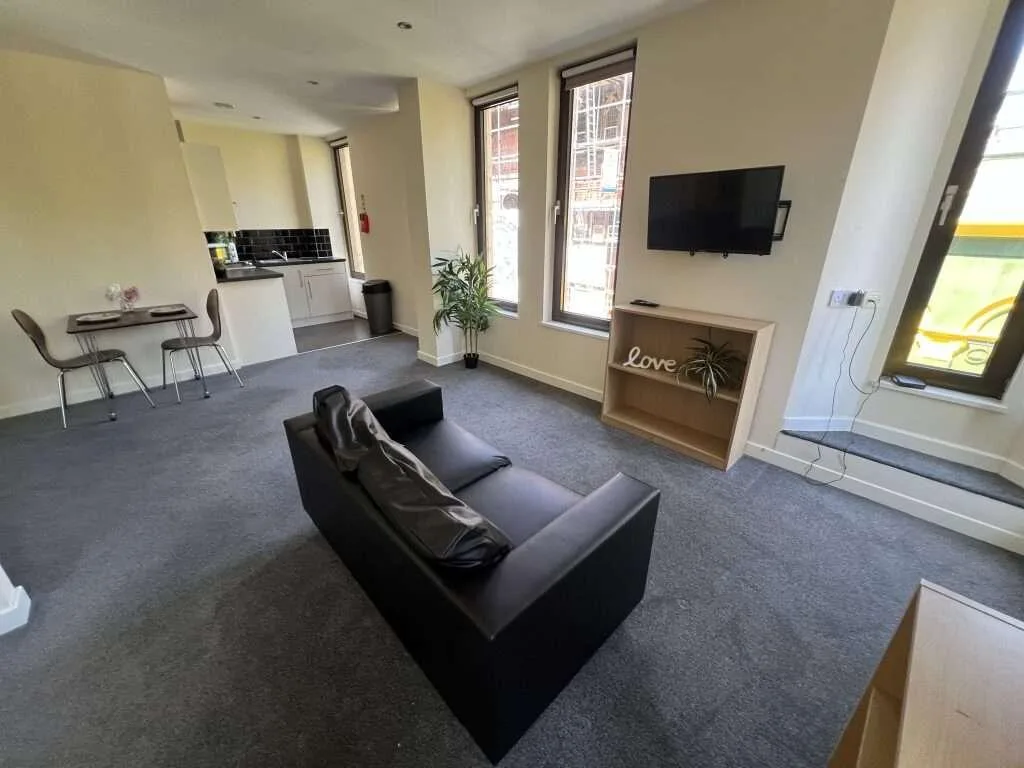 Studio flat for rent