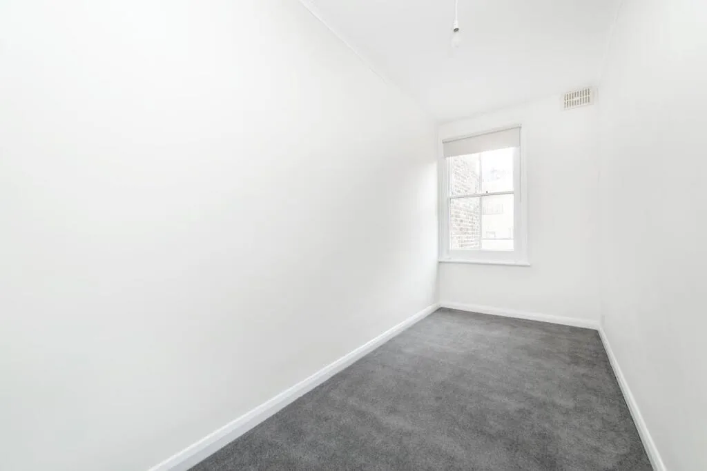 2 bedroom maisonette for rent