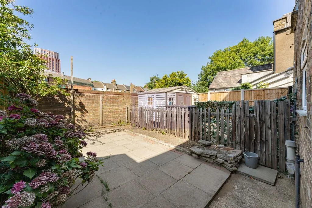 3 bedroom terraced house for rent