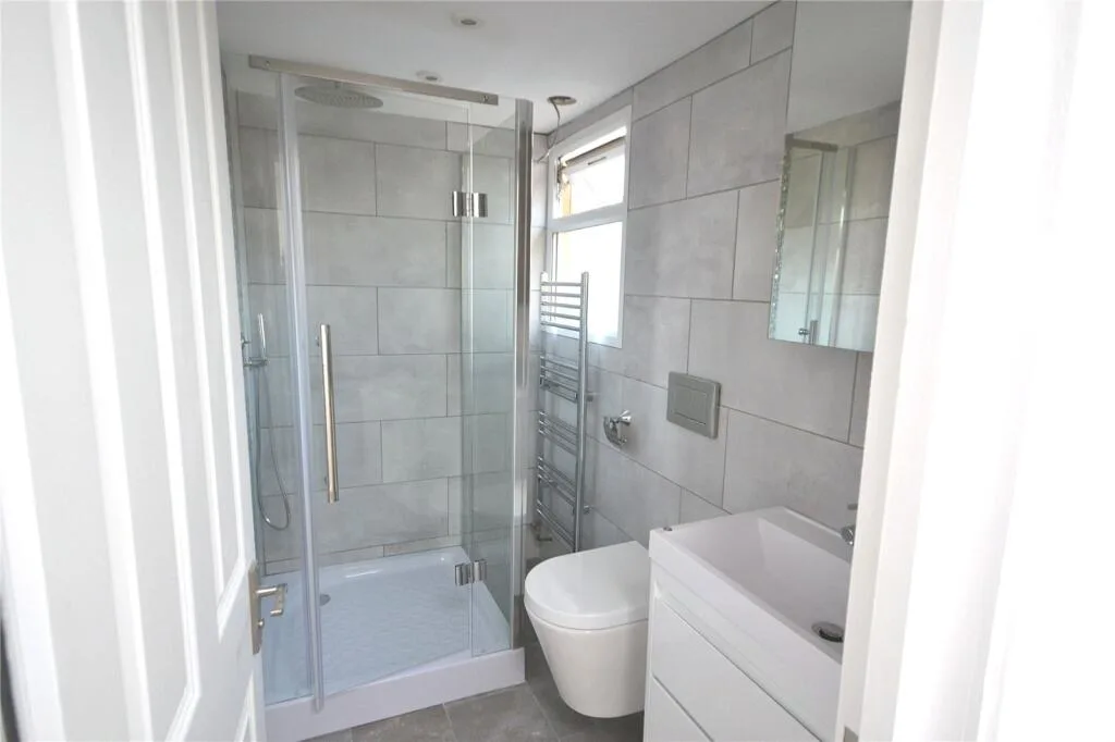 5 bedroom house for rent