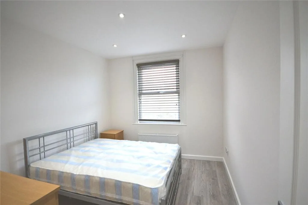 5 bedroom house for rent
