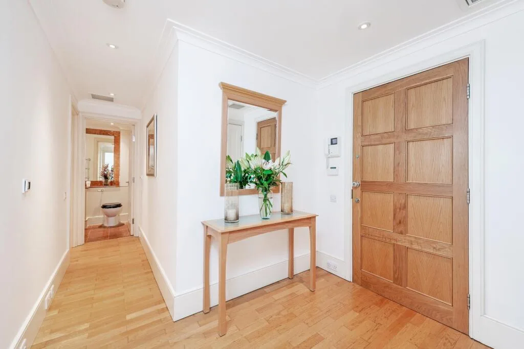 2 bedroom ground floor flat for rent