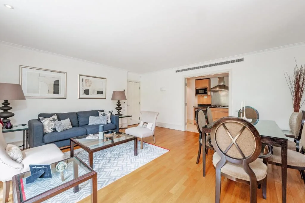 2 bedroom ground floor flat for rent