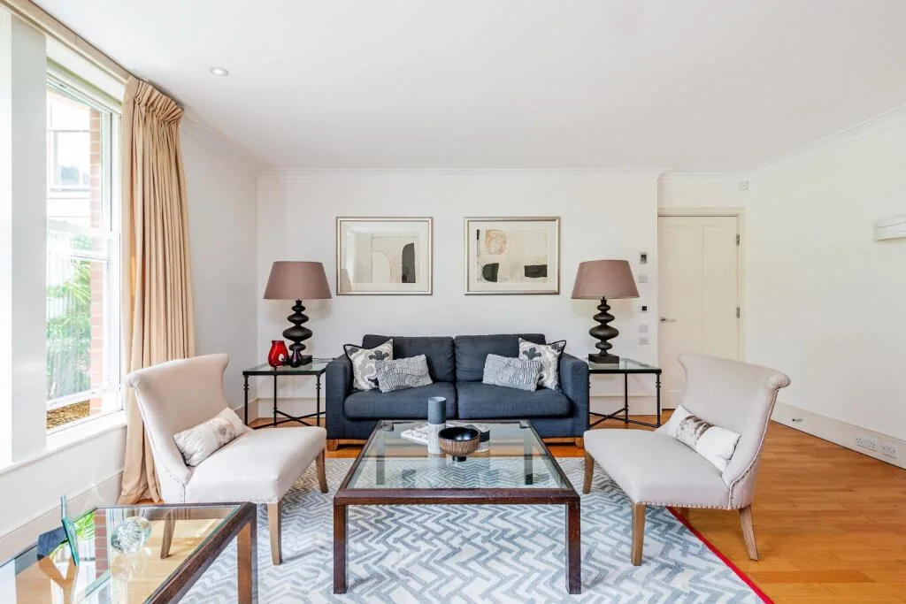 2 bedroom ground floor flat for rent