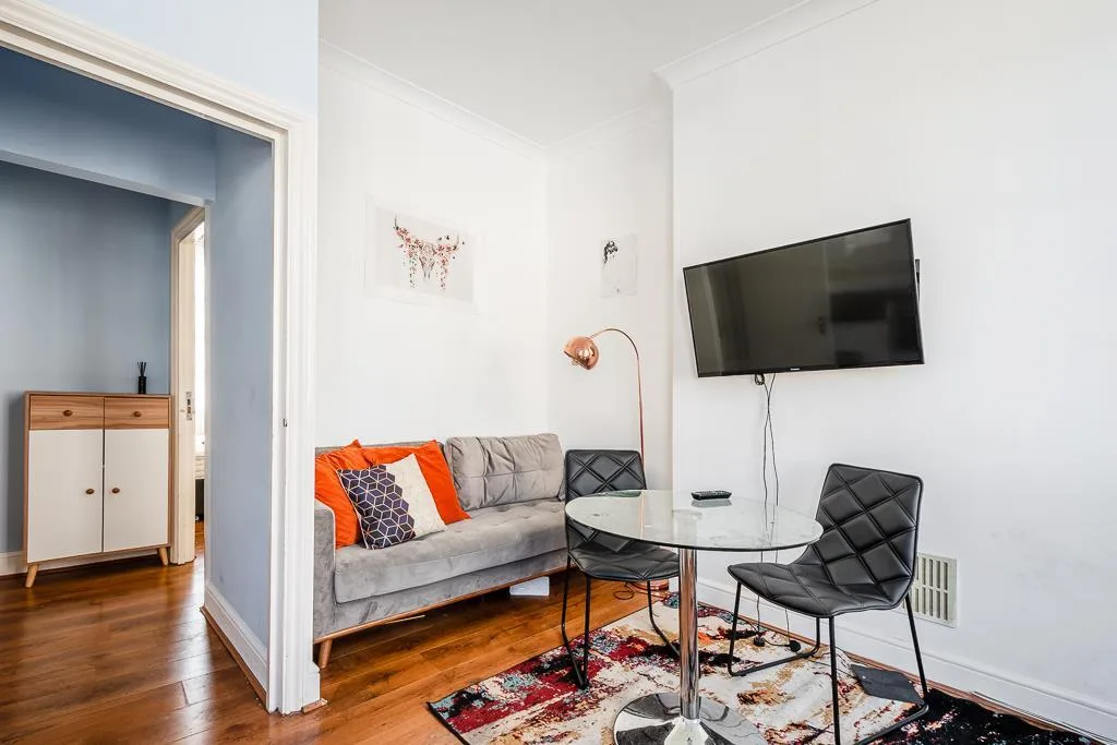 1 bedroom apartment for rent