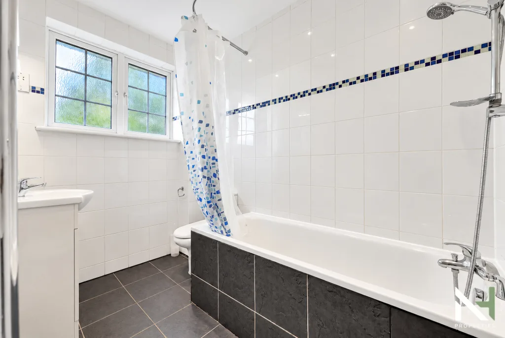 4 bedroom house for rent