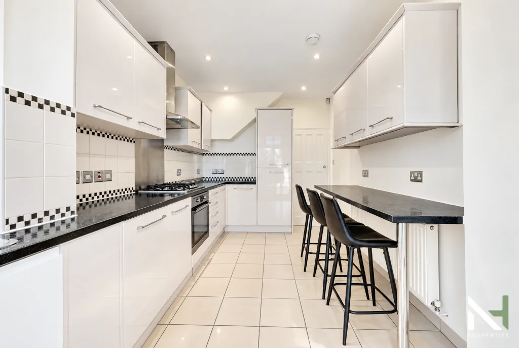 4 bedroom house for rent