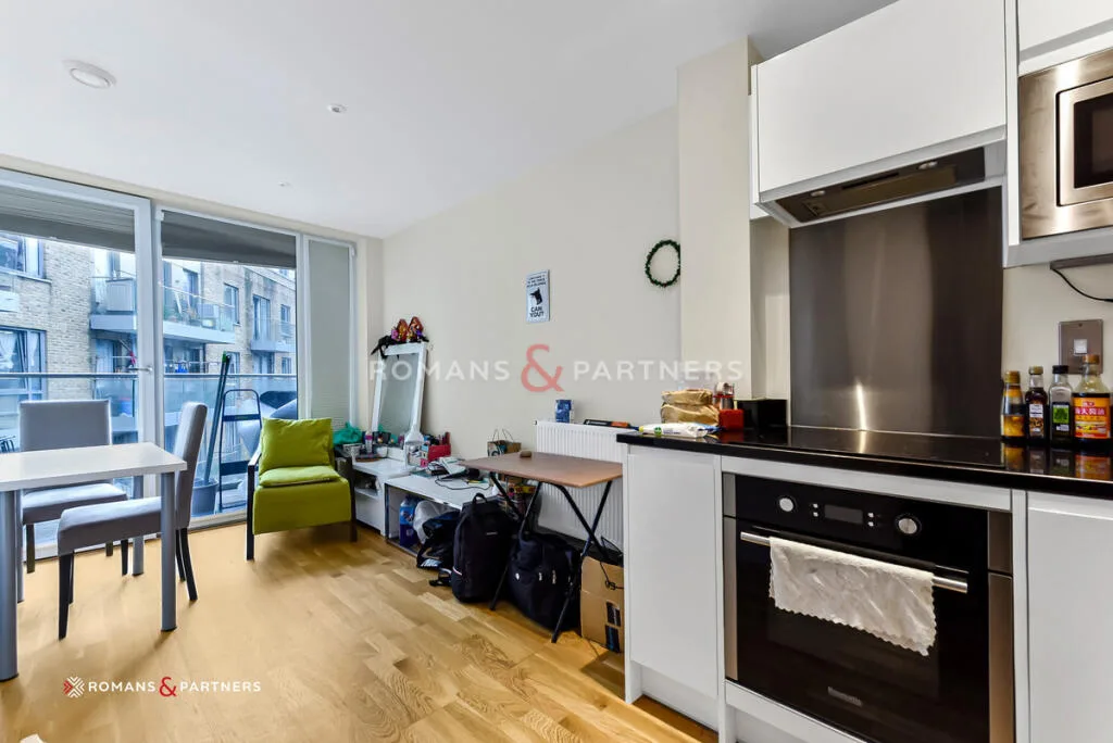 Studio flat for rent