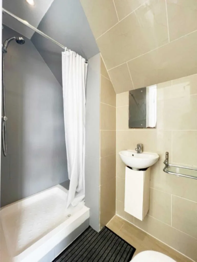 Studio flat for rent
