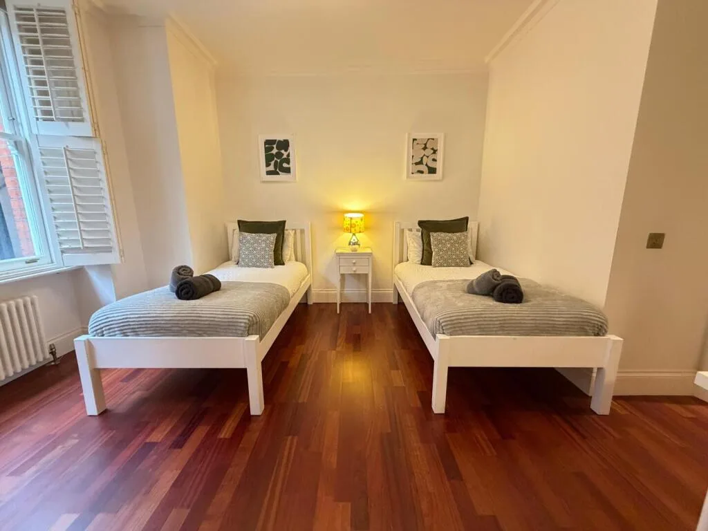3 bedroom flat for rent