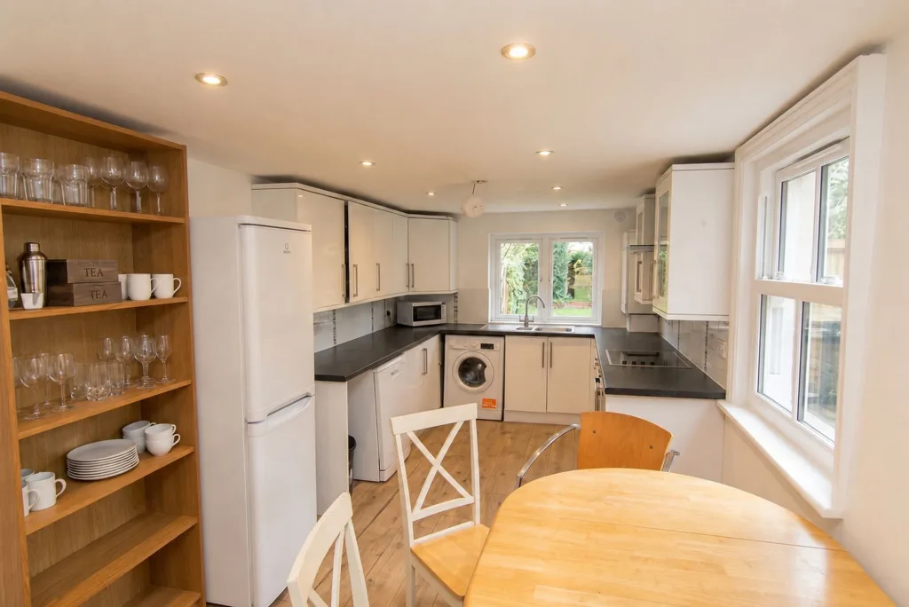 4 bedroom terraced house for rent