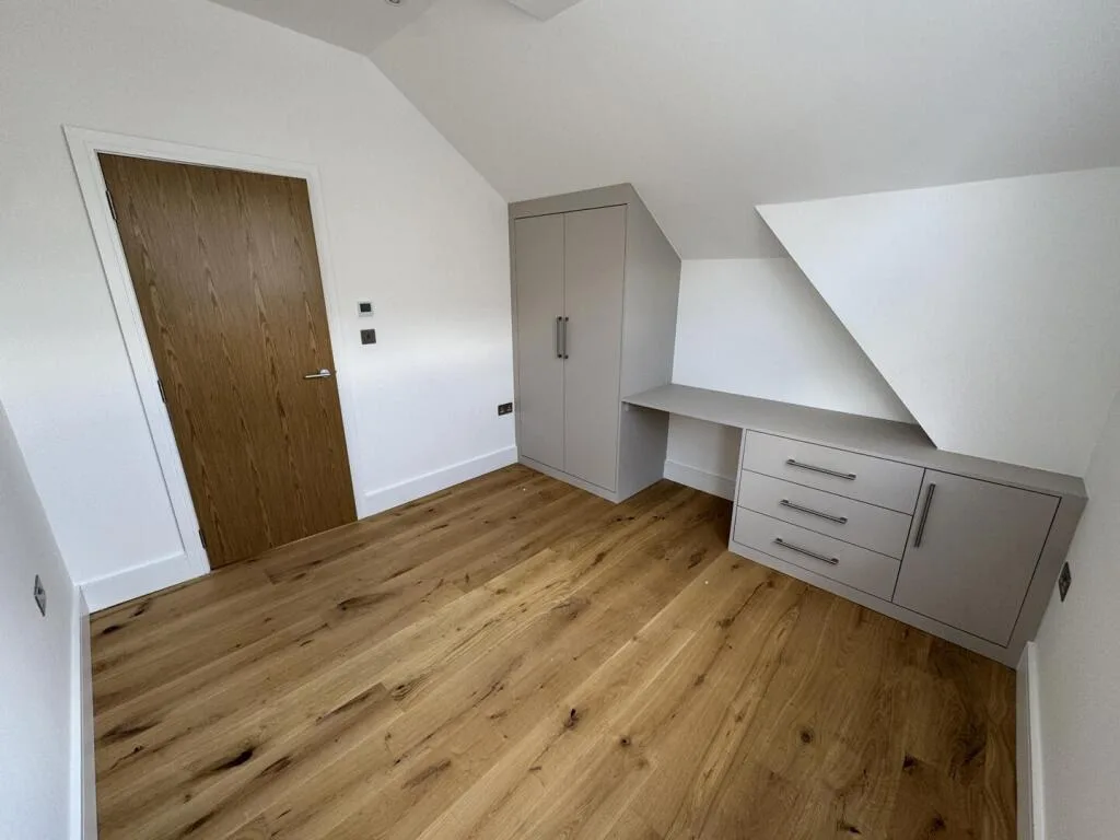 2 bedroom house for rent