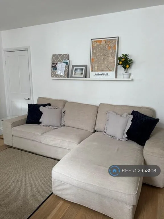2 bedroom flat for rent
