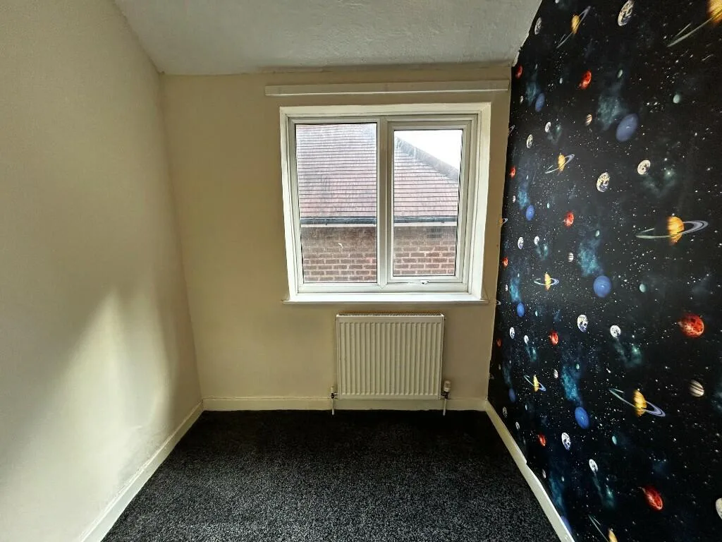 3 bedroom end of terrace house for rent