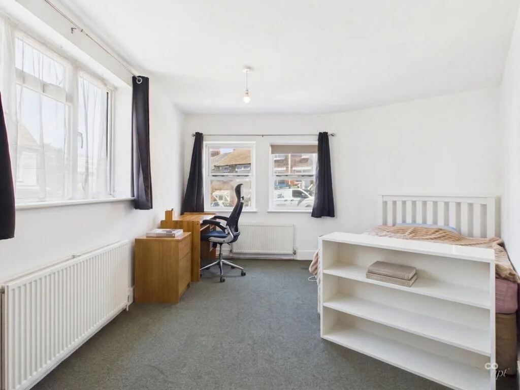 1 bedroom end of terrace house for rent