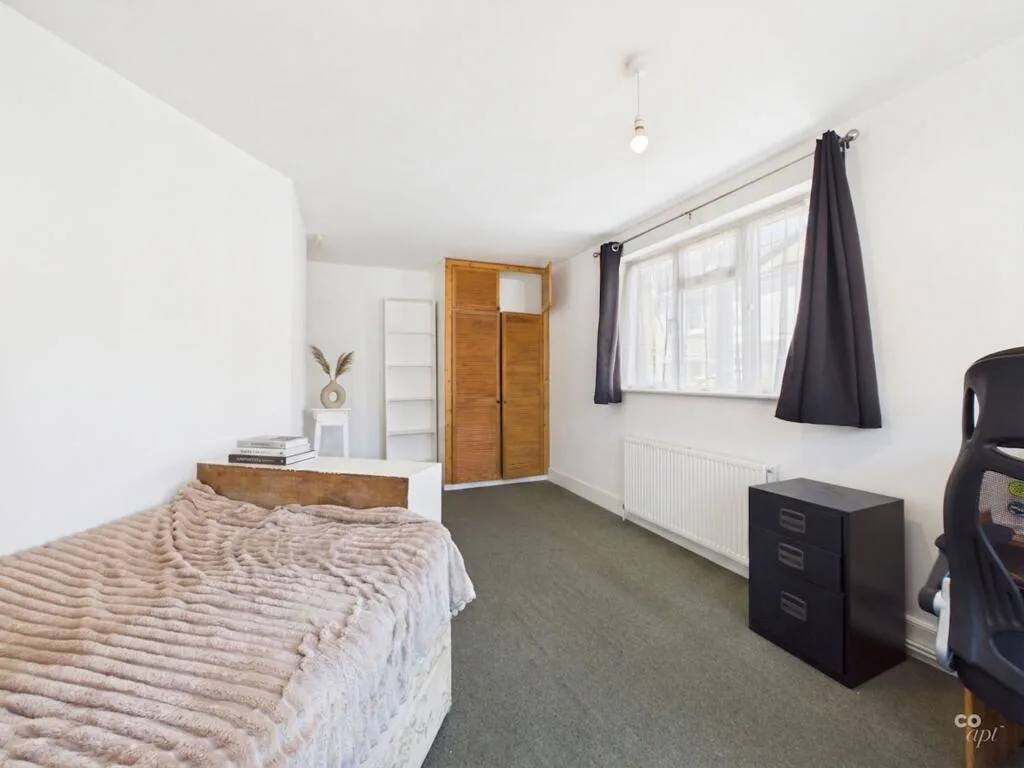 1 bedroom end of terrace house for rent