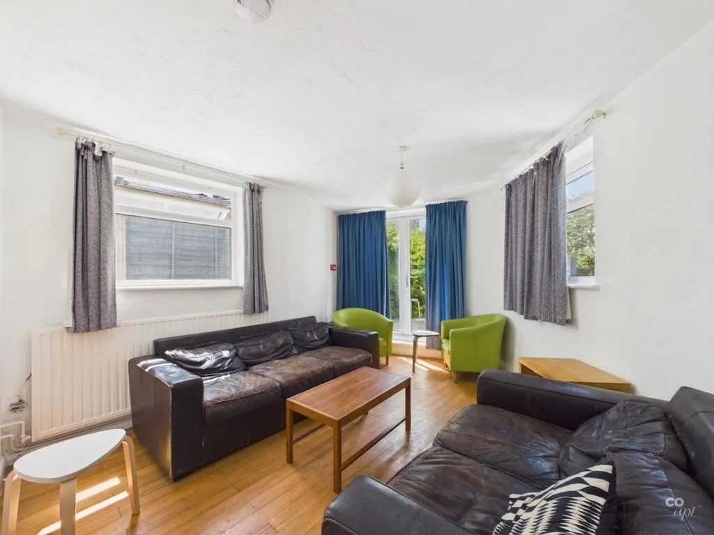 1 bedroom end of terrace house for rent