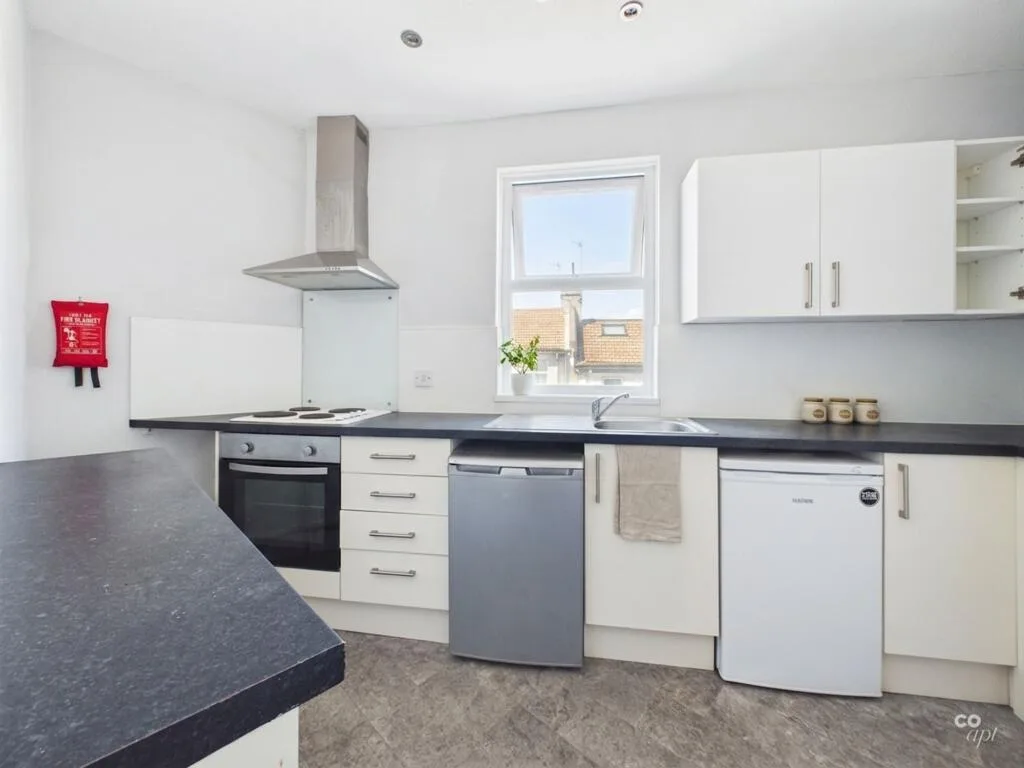 1 bedroom end of terrace house for rent
