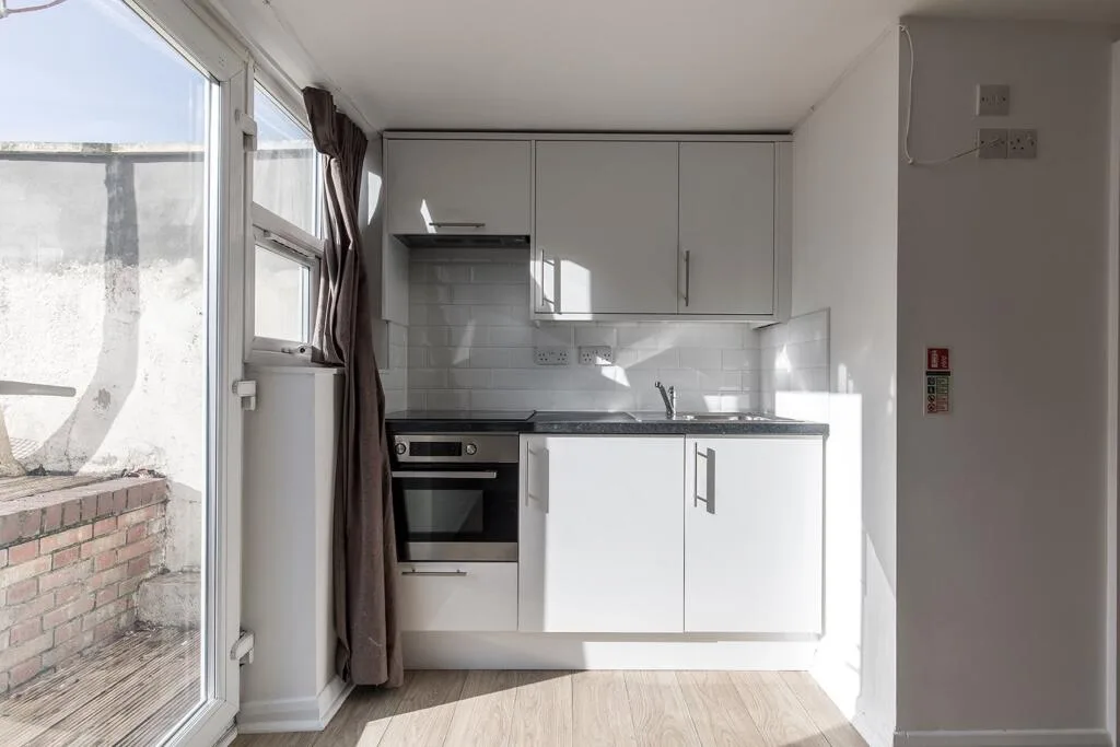 Studio flat for rent
