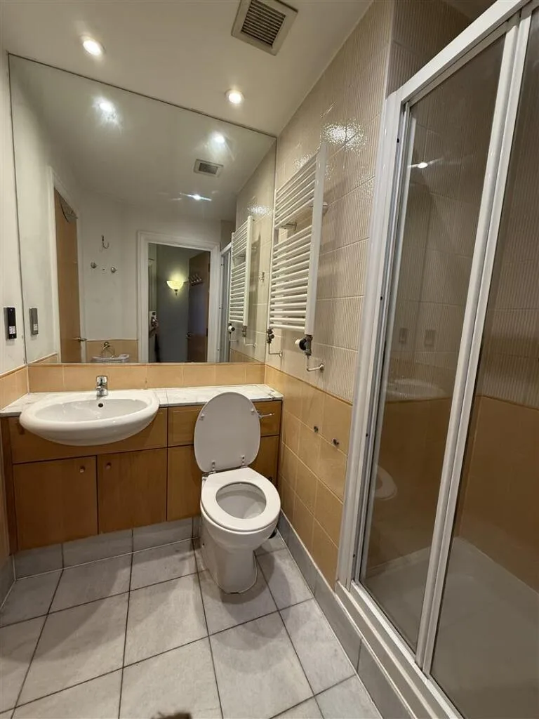 2 bedroom house for rent