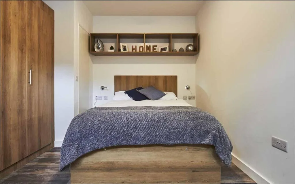 1 bedroom private hall for rent