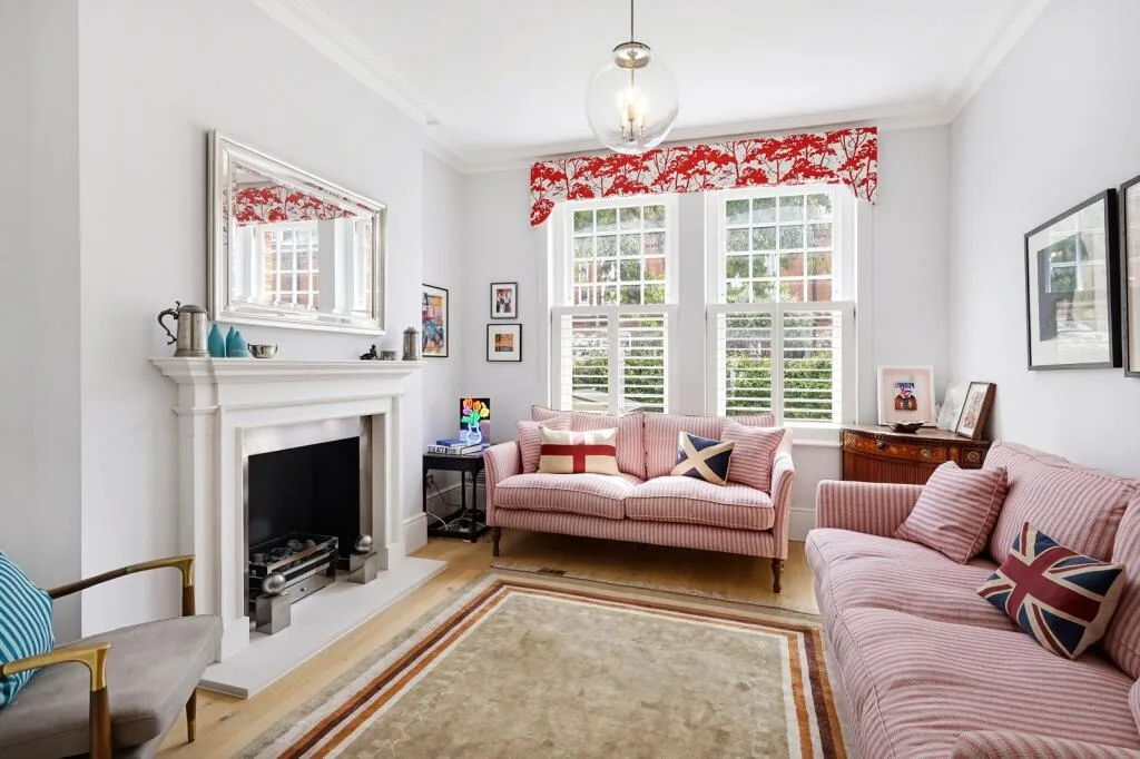 5 bedroom terraced house for rent
