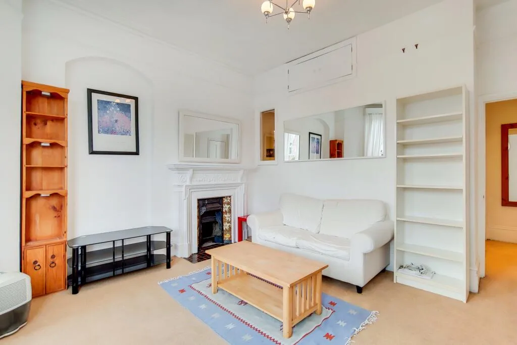 1 bedroom flat for rent