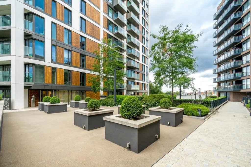 3 bedroom ground floor flat for rent