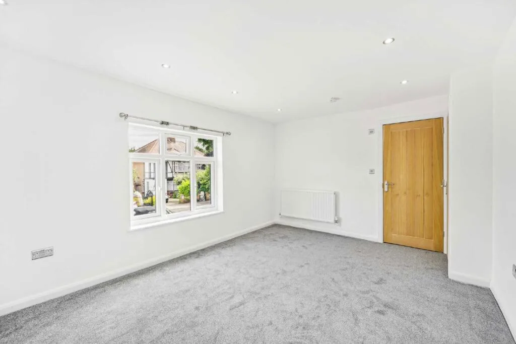 5 bedroom house for rent