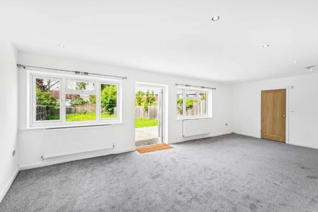 5 bedroom house for rent