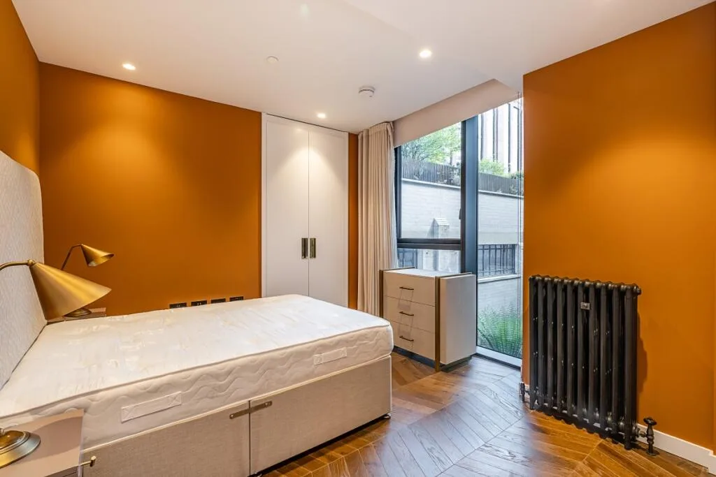 3 bedroom flat for rent