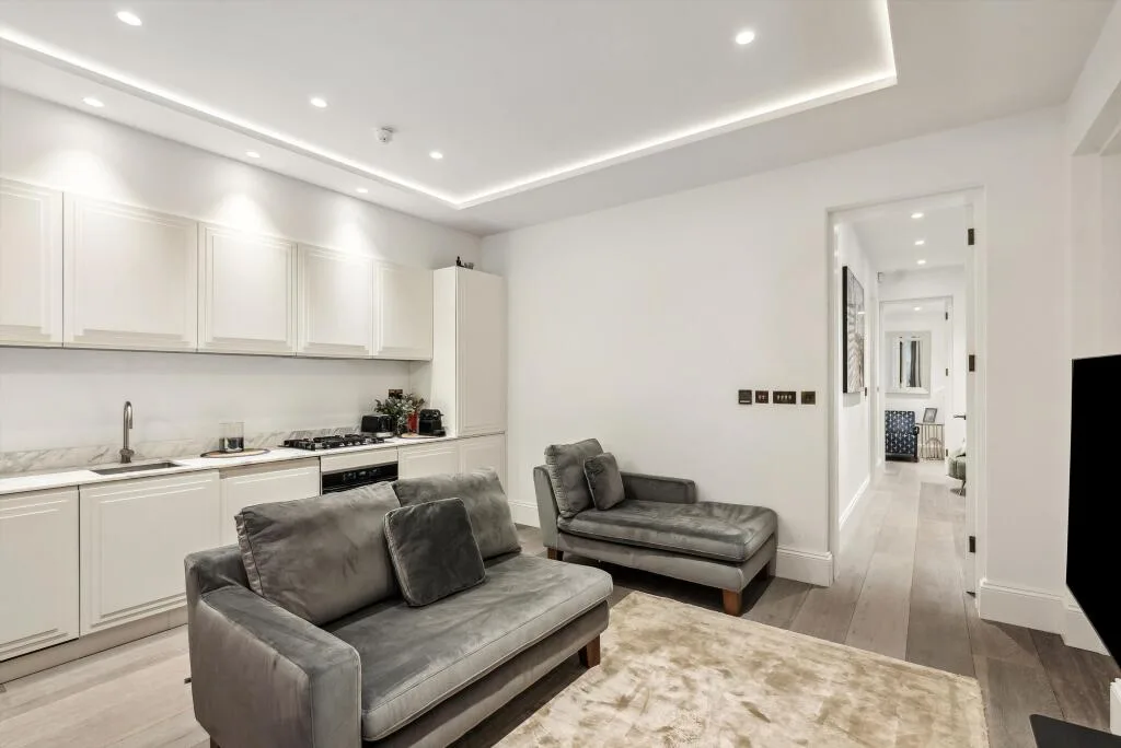 2 bedroom flat for rent