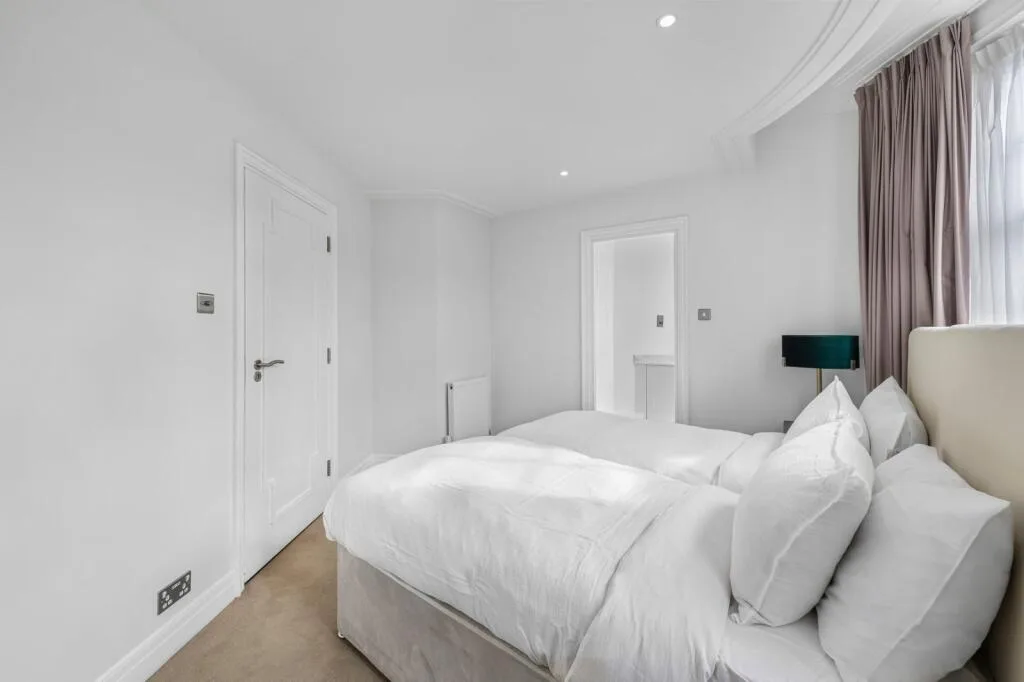 3 bedroom flat for rent