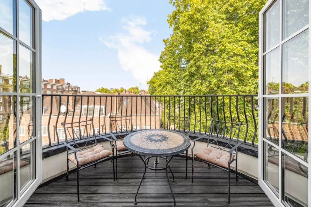 3 bedroom flat for rent