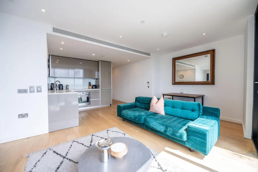 2 bedroom flat for rent