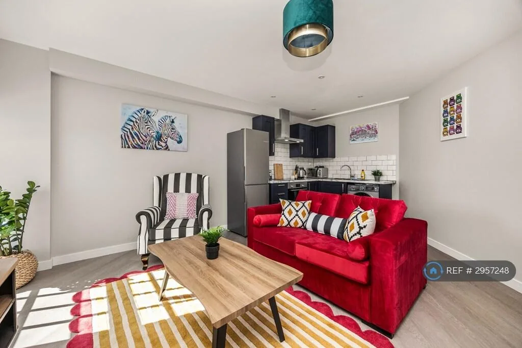 2 bedroom flat for rent