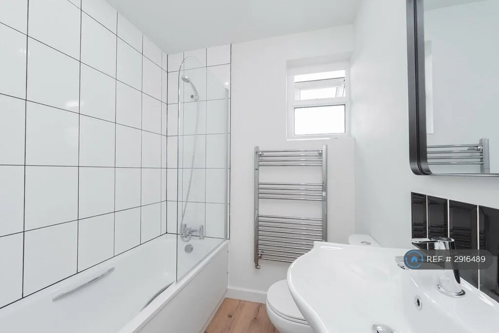3 bedroom maisonette for rent