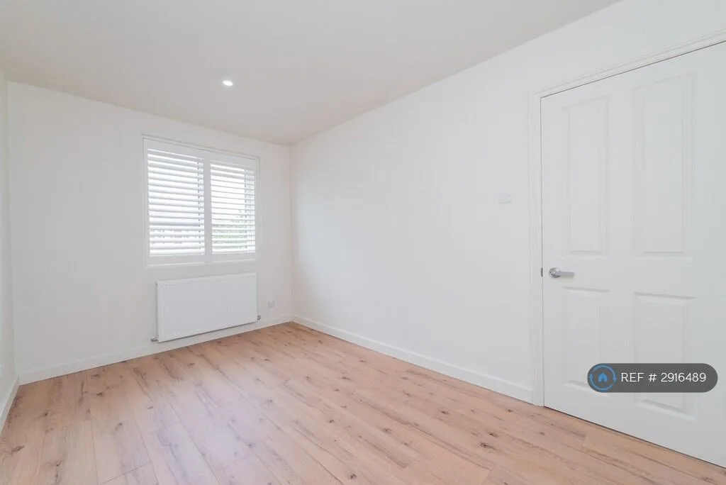 3 bedroom maisonette for rent